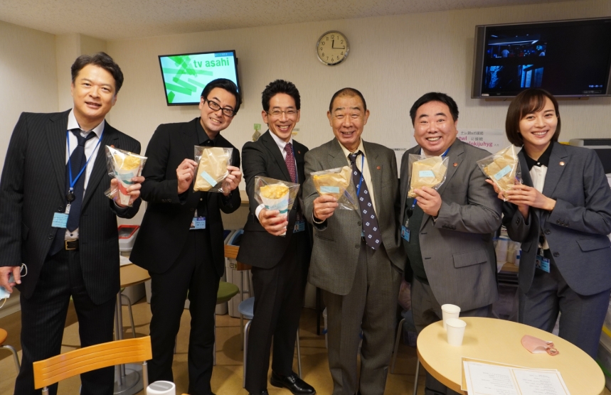 キントリ　キャスト7人