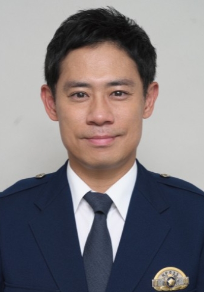 踊る　和久さんの甥